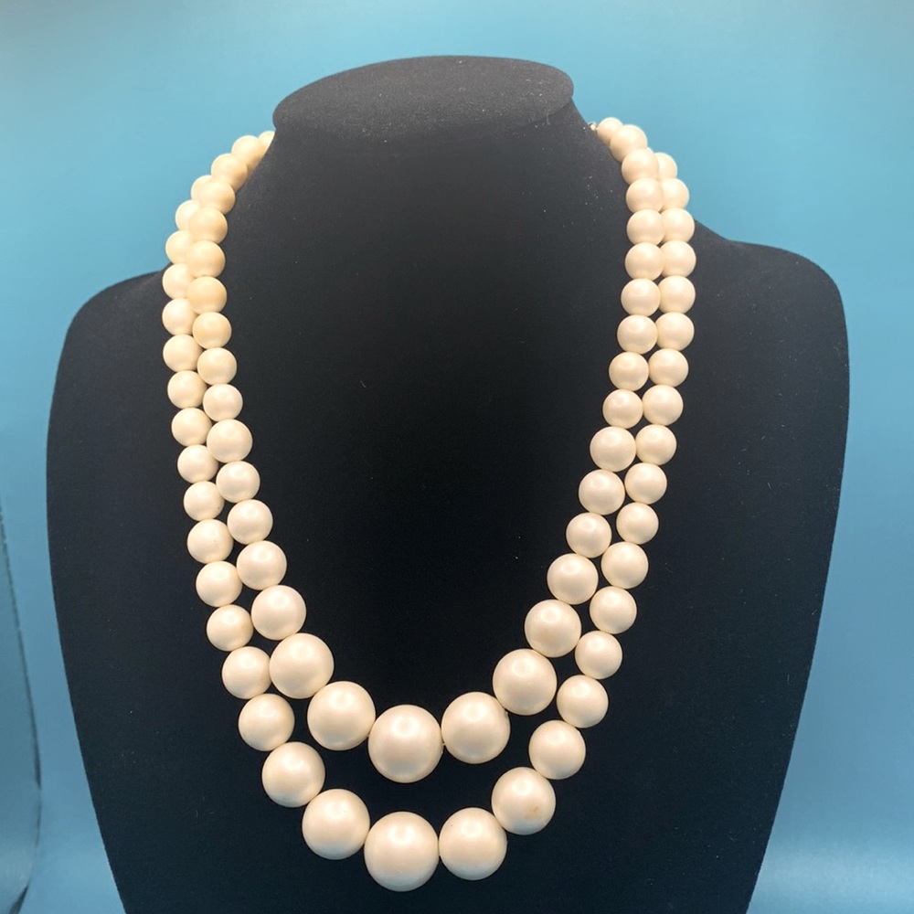 Vintage 2 Strand Faux Pearl Necklace